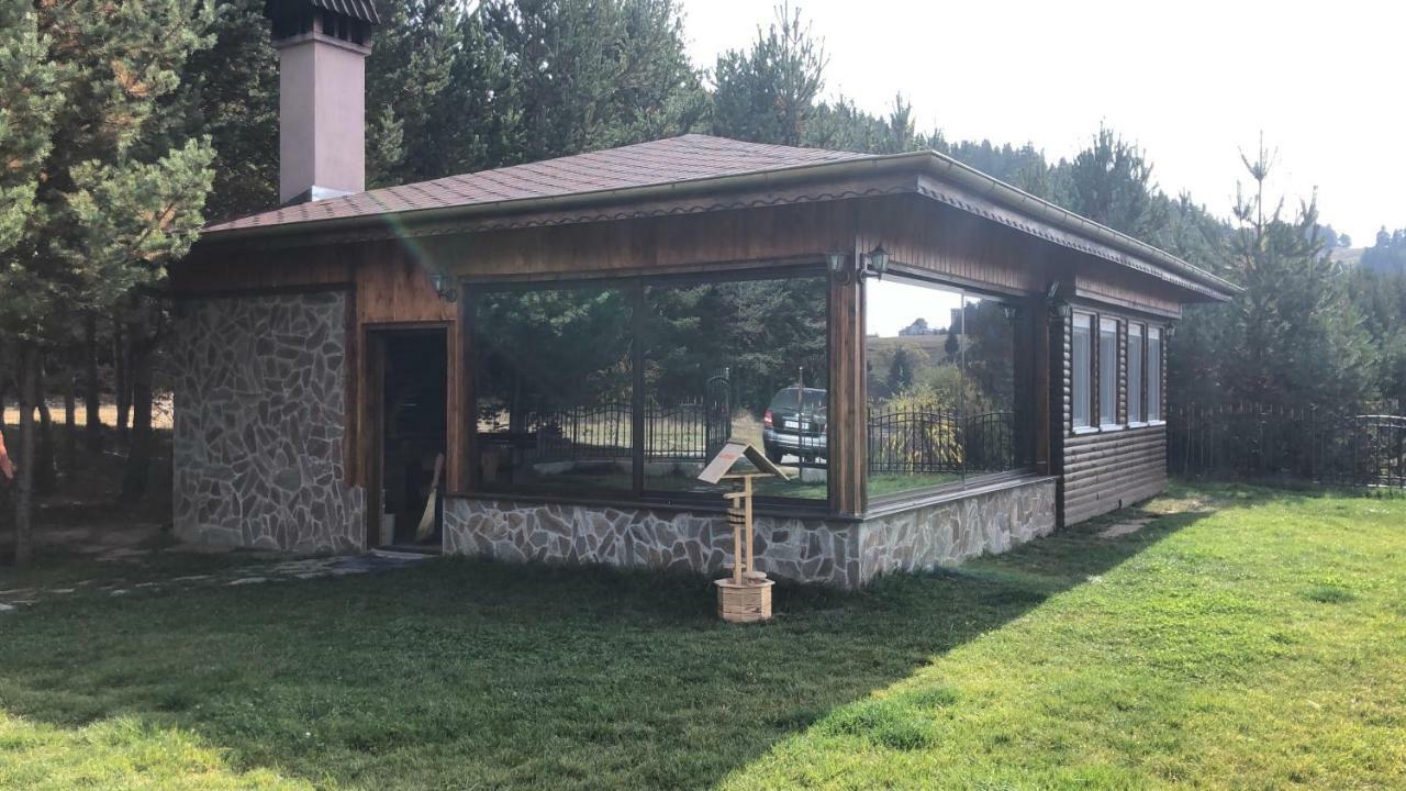 Villa Sunrise Dospat Exterior foto